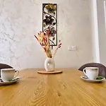 Daire Chic, Sunny And Cozy One Bedroom Bliss Varna