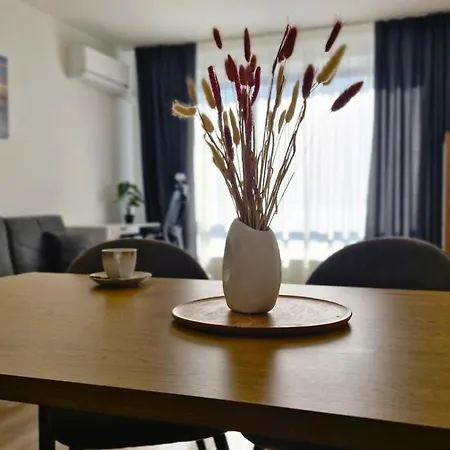 Chic, Sunny And Cozy One Bedroom Bliss Varna