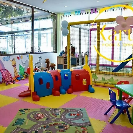 Appartement Modern With Free Parking And Balcony *