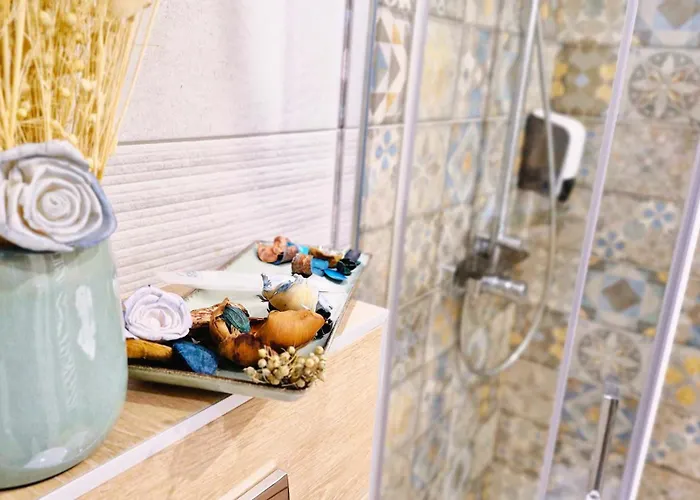 Apartment Chic, Sunny And Cozy One Bedroom Bliss Varna